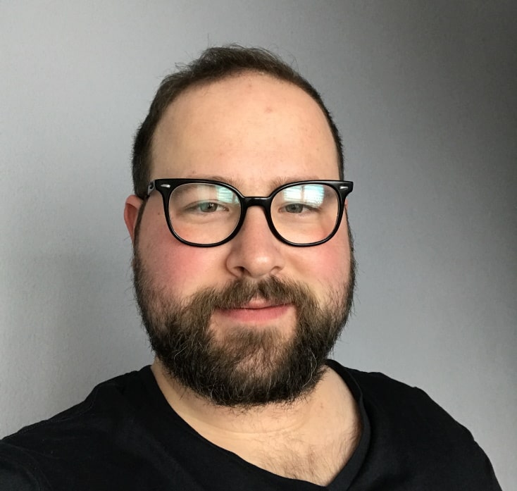 #8: Influencer Benjamin Schmitt macht mit seiner Marke WEINCROWD vor, wie man über Socialmedia Weine verkauft. Das ist beeindruckend und deshalb schrieb der Captain → diesen Artikel.